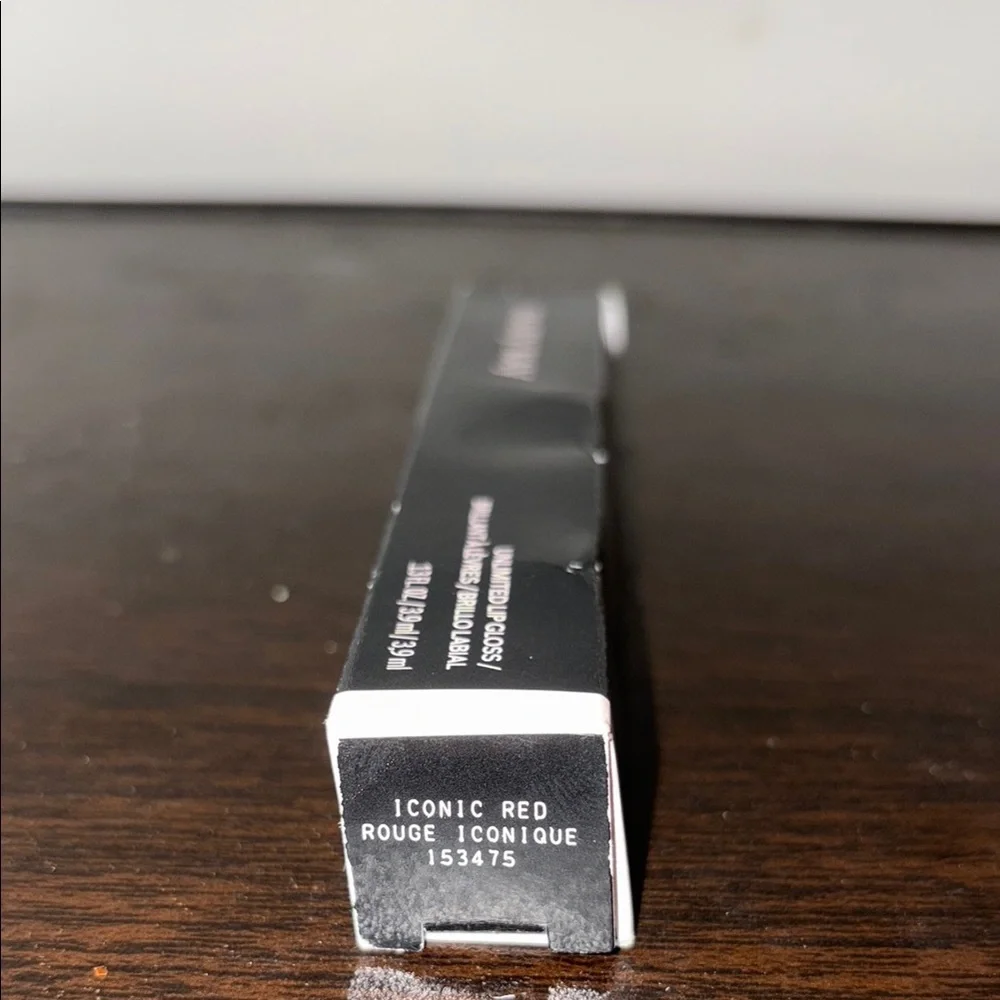 Mary Kay Iconic Red Lipgloss